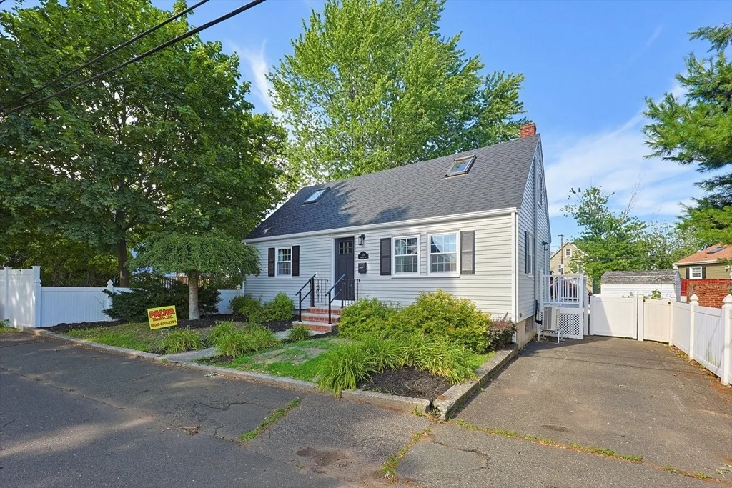 Photo of 104 Fairmount Ave