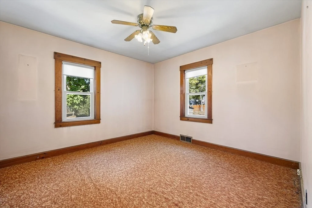 Photo of 206 Intervale Ave