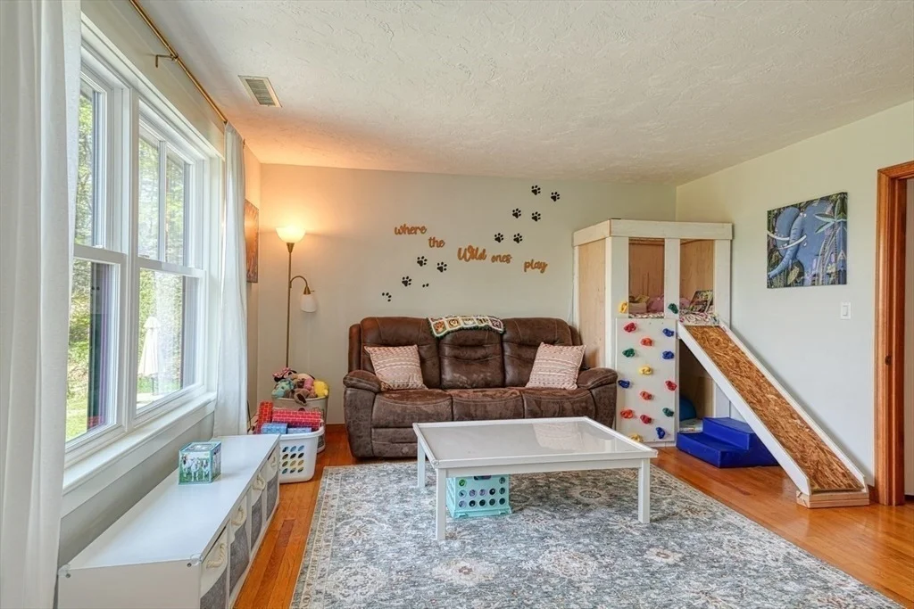 Photo of 161 Randall Rd
