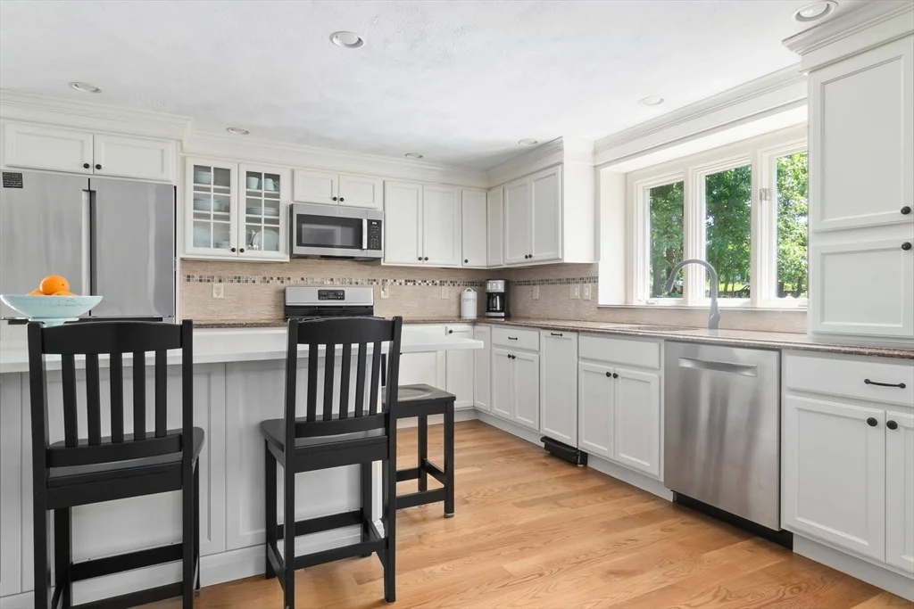 Photo of 280 Central St