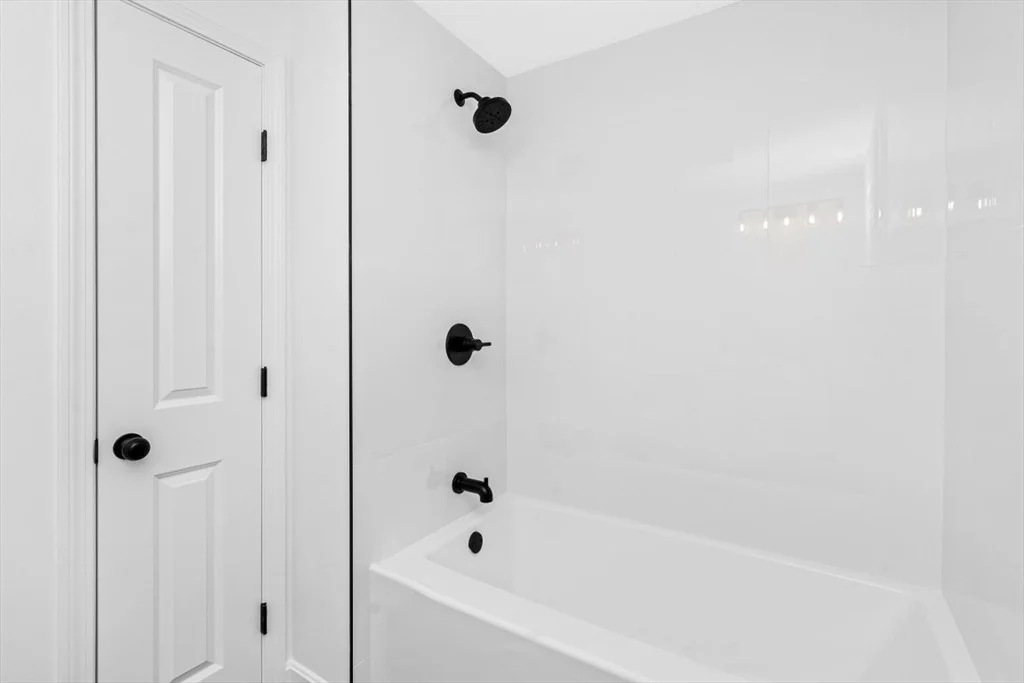 Photo of 2 Daniel Cir