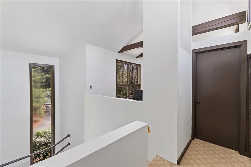 Photo of 35 Hickory Dr