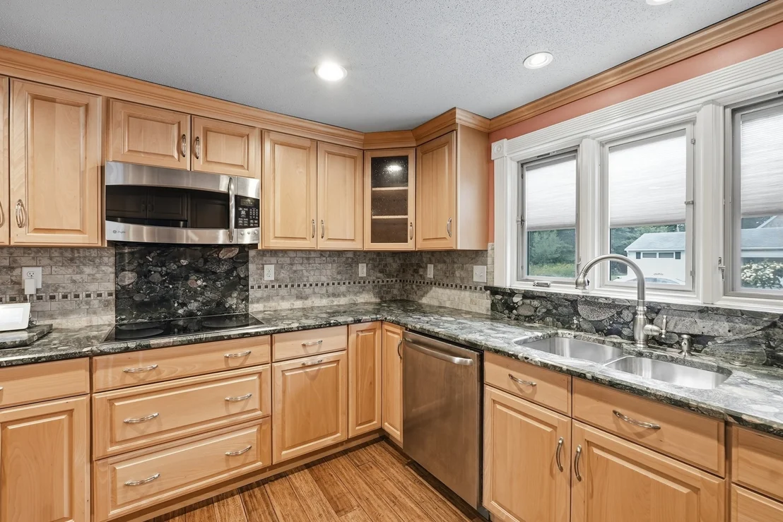 Photo of 36 Crescent Dr