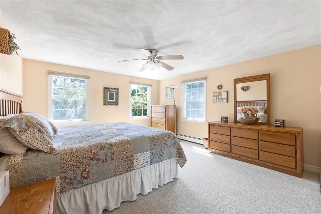 Photo of 42 Hawthorn Ave
