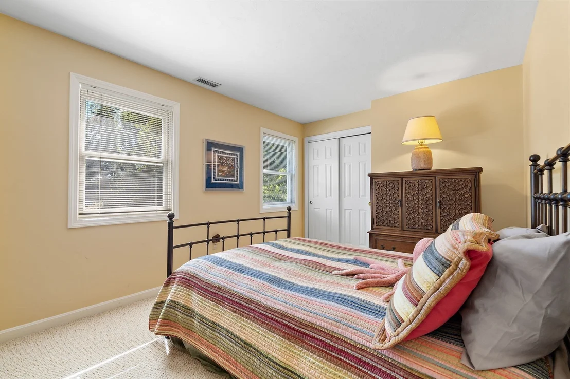 Photo of 10 Trevor Ln
