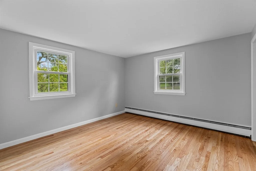 Photo of 441 Potter Road