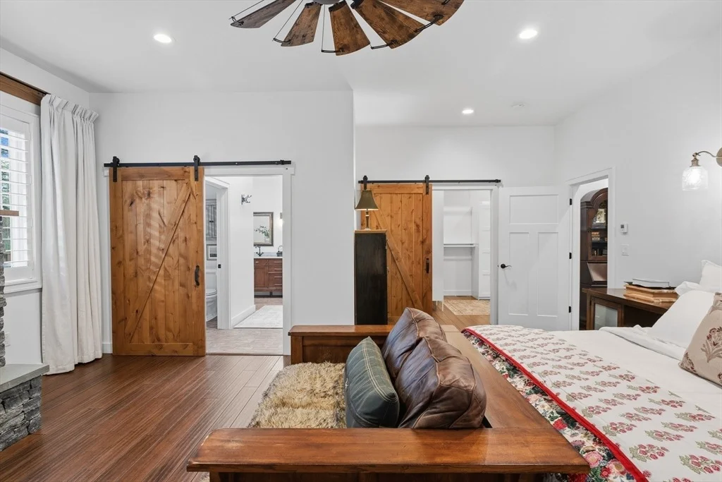 Photo of 158 Pinecrest Rd