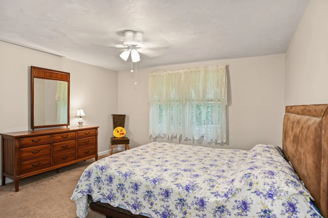Photo of 27 Sonia Drive