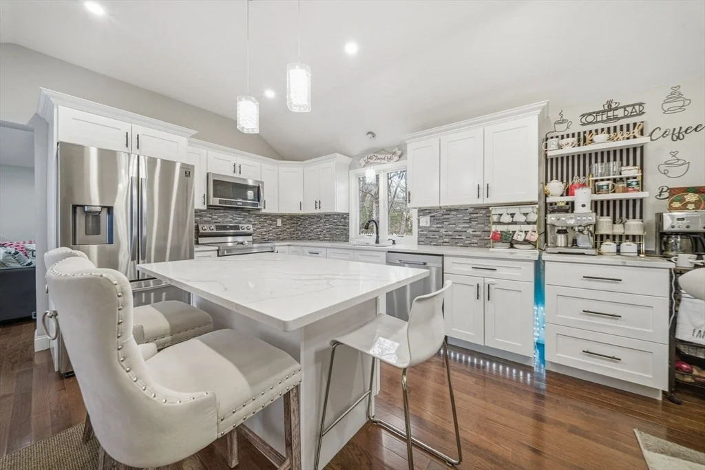 Photo of 30 Glendale Ave