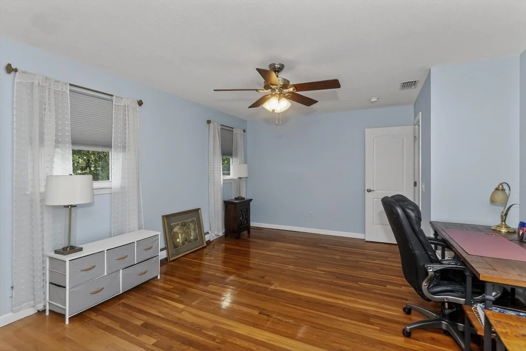 Photo of 128 Williams St