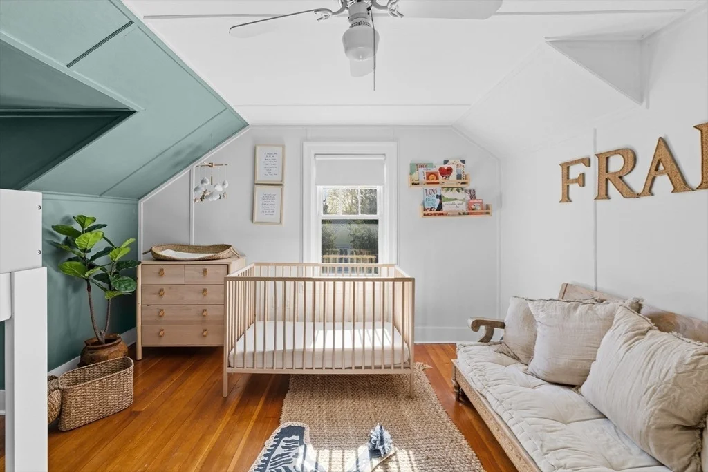 Photo of 377 Archer St