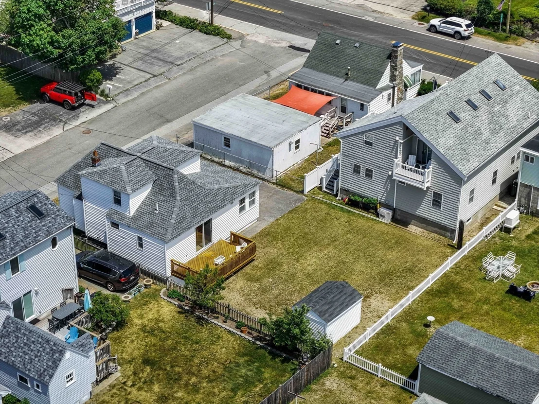 Photo of 1 Lewis Ave