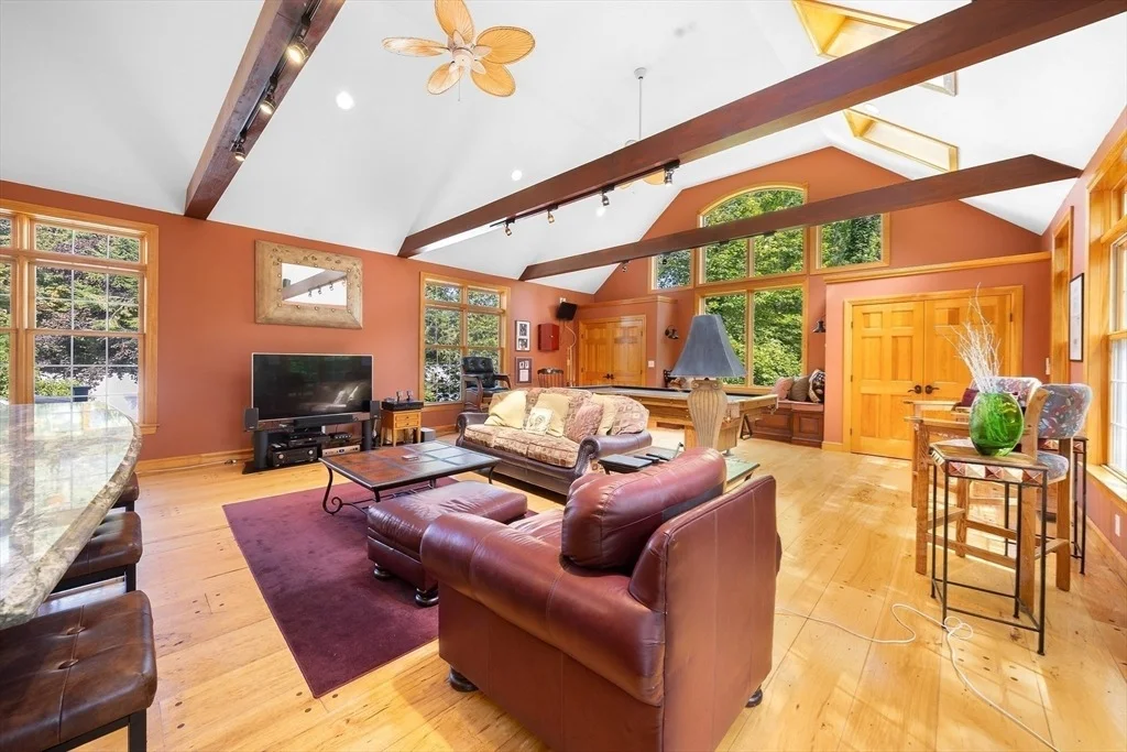 Photo of 2 Langlee Rd