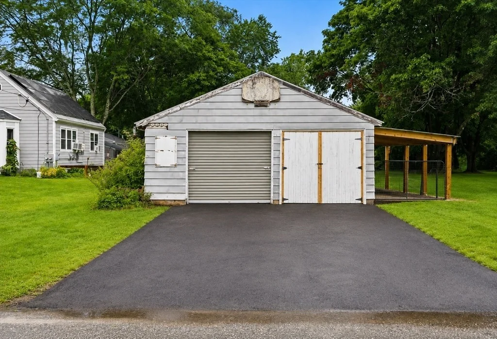 Photo of 35 Anawan St