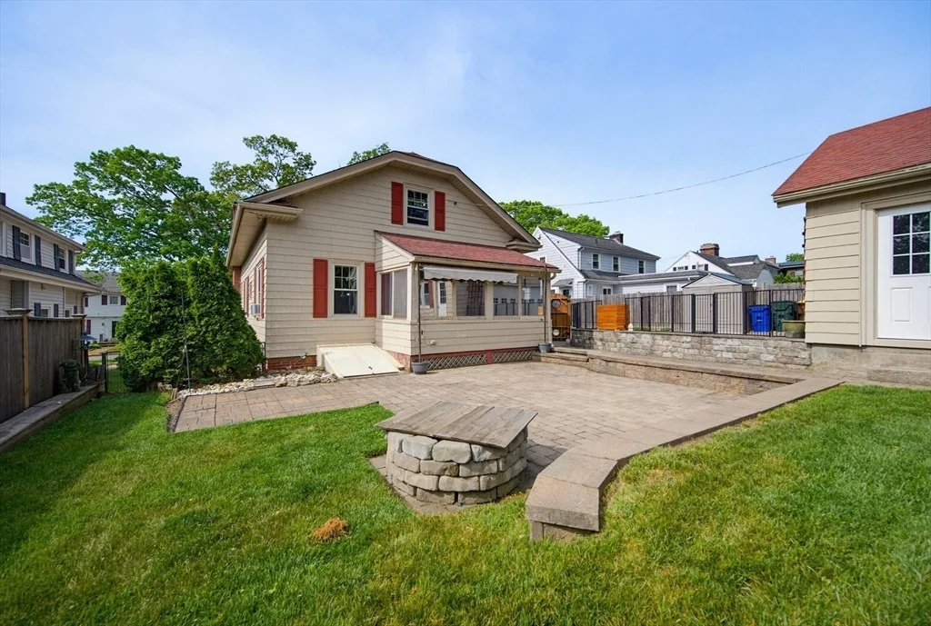 Photo of 488 Montgomery Street