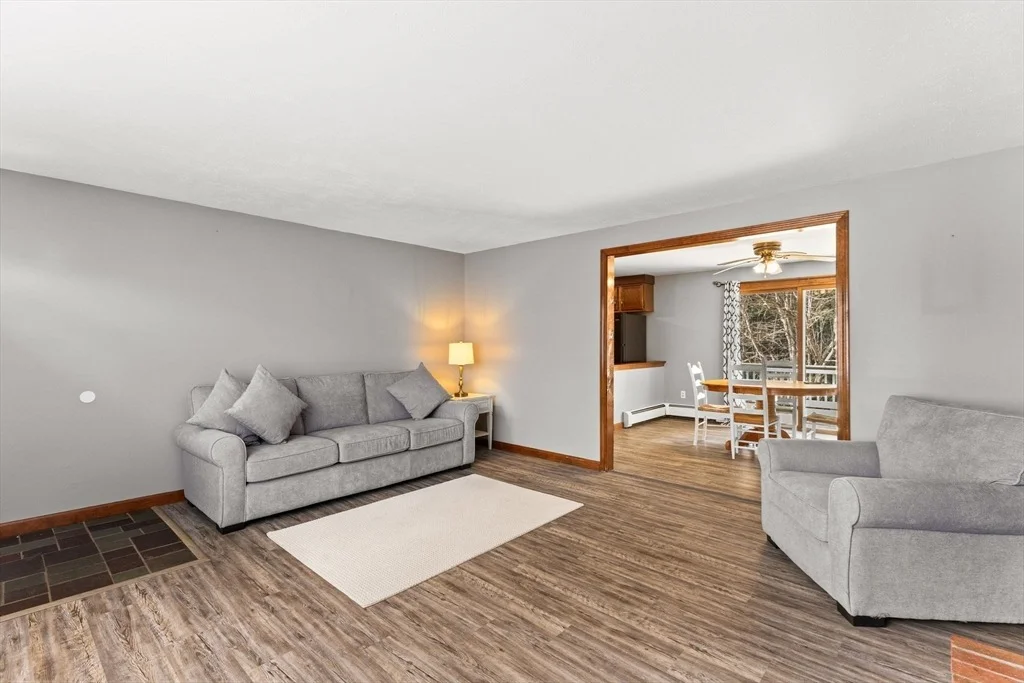 Photo of 38 Westwind Cir