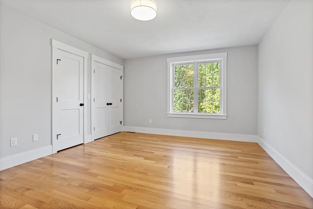 Photo of 236 Bolton Rd