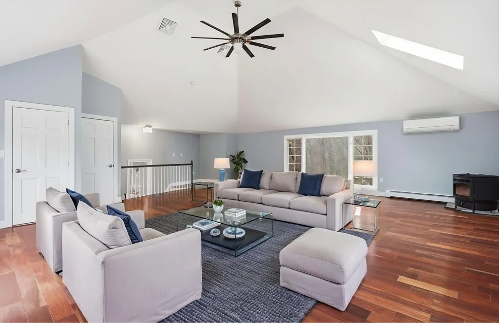 Photo of 11 Alison Way