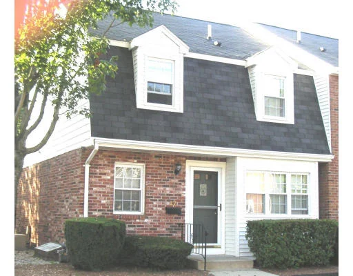 Photo of Unit 17 at 17 Meyer Ter