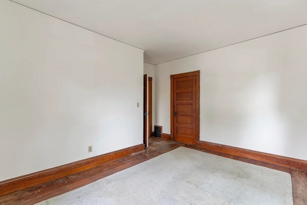 Photo of 24 Mt Vernon St