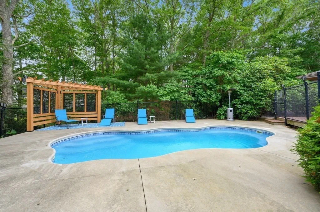 Photo of 11 Halyard Cir