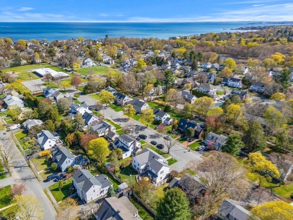Photo of 18 Rose Ave