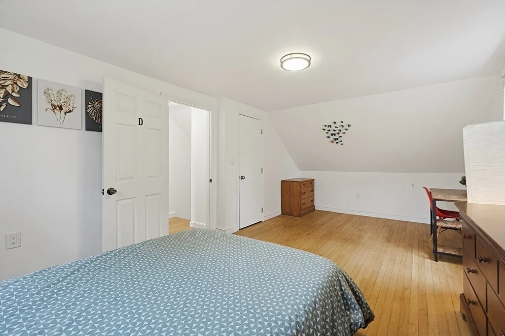 Photo of 214 Sprague St