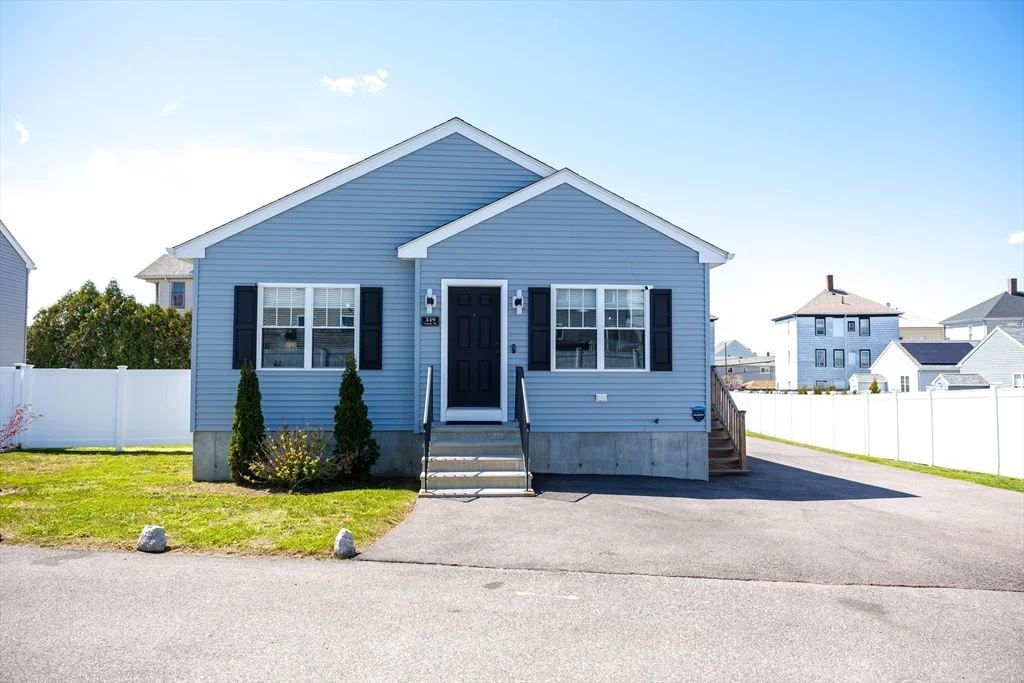 Photo of 349 County St