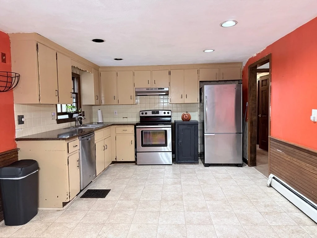 Photo of 9 Robin Road