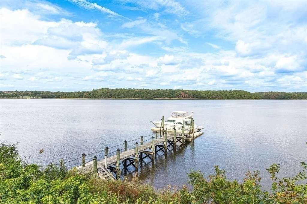 Photo of 43 Cliff Dr