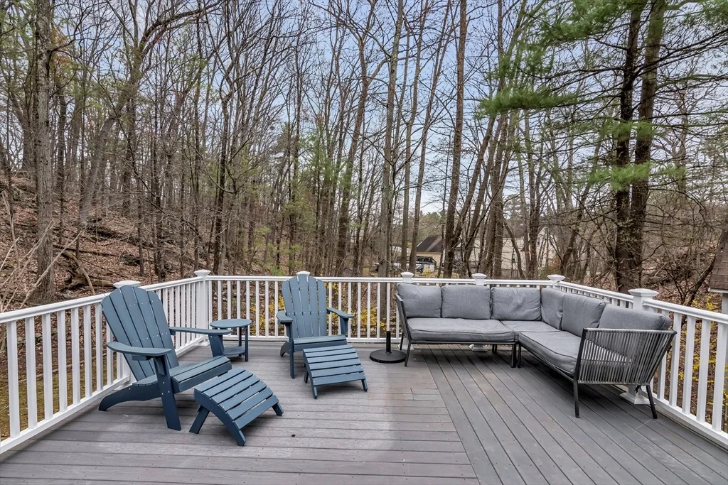 Photo of 21 Heather Rd