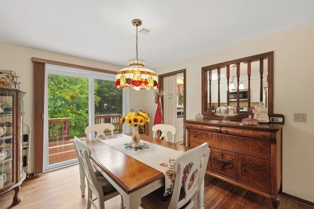 Photo of 568 Lantern Ln