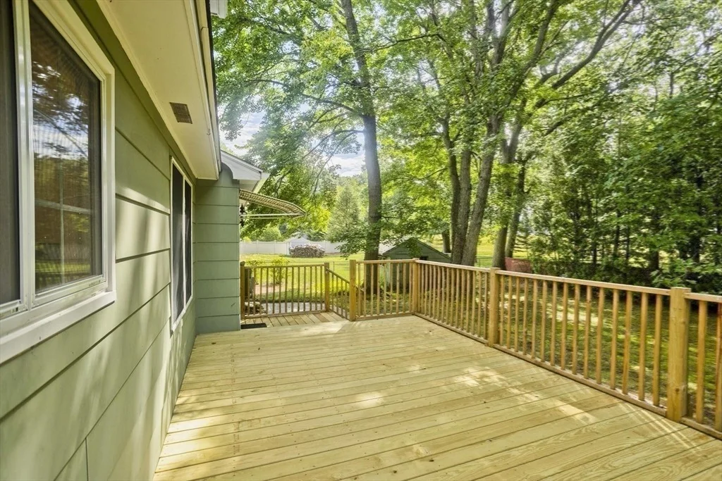 Photo of 127 Szetela Drive