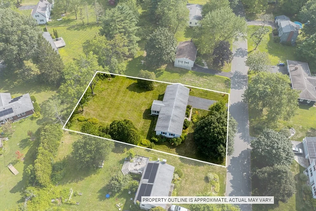 Photo of 124 Pondview Dr