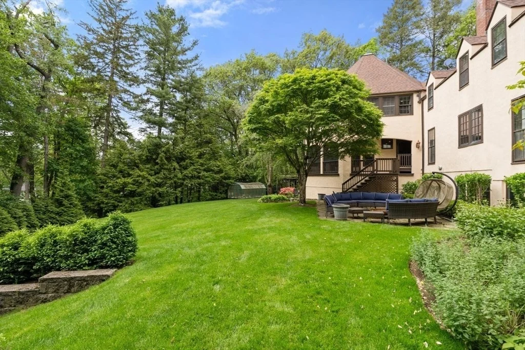 Photo of 85 Gate House Road