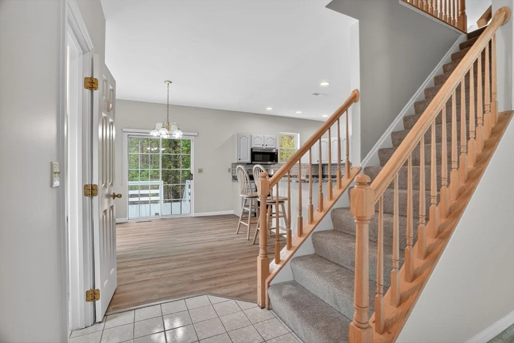 Photo of 9 Grover Ln