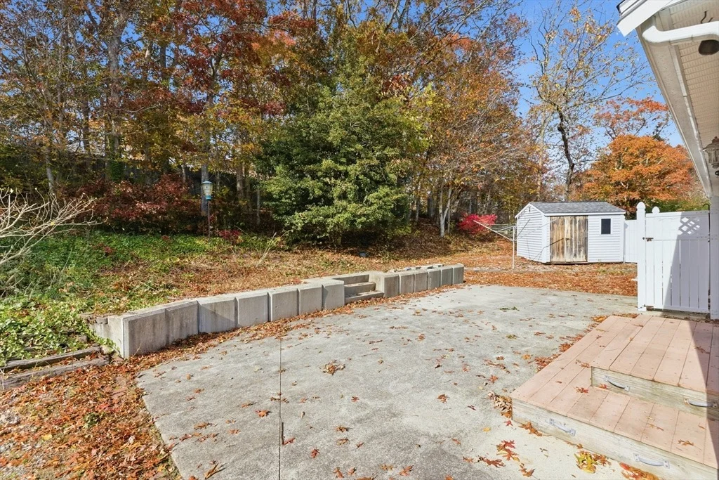 Photo of 544 Cotuit Rd