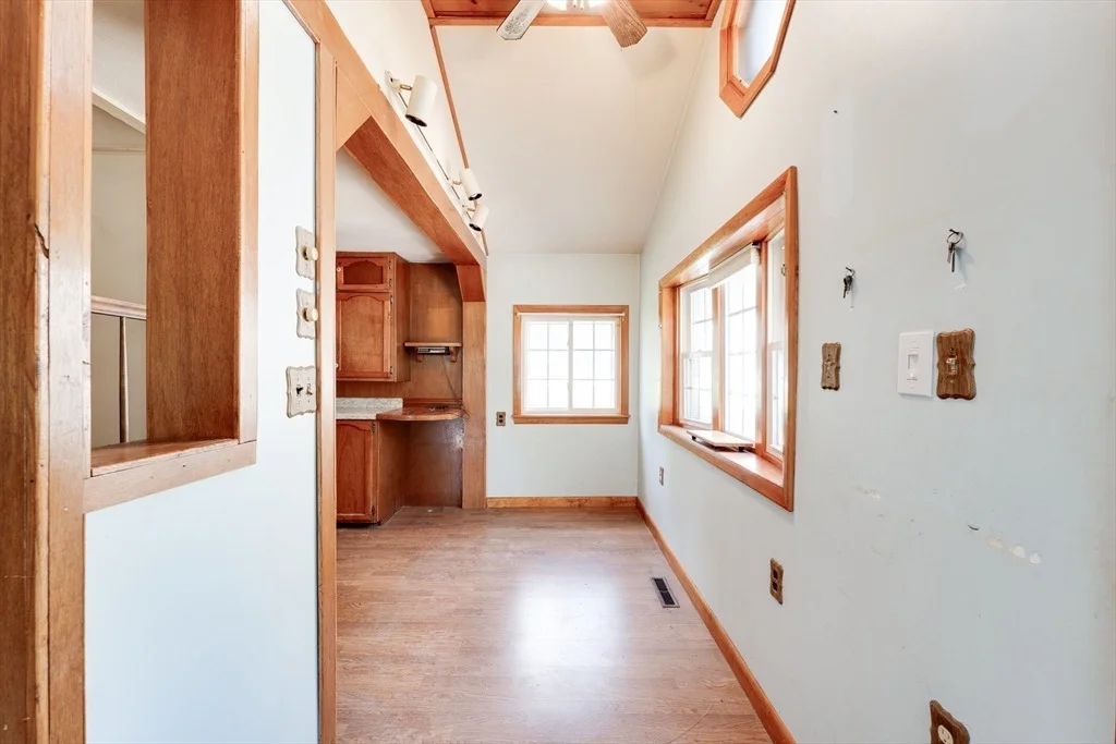 Photo of 20 Forest Ave