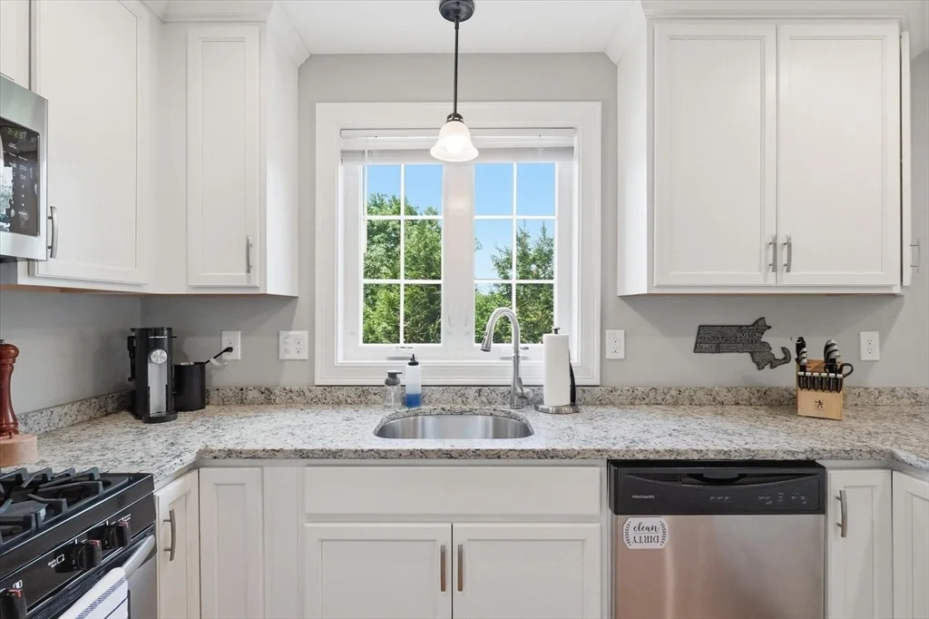 Photo of 23 Benson Avenue
