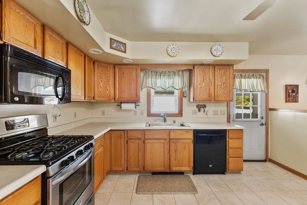 Photo of 17 Janet Lane