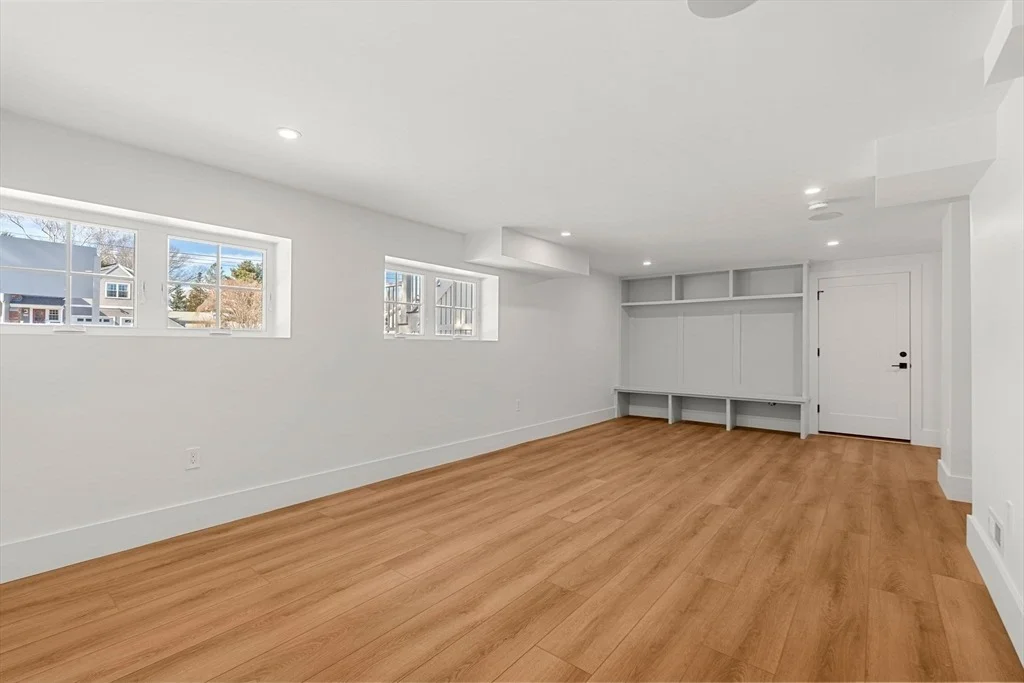 Photo of 23 Harvard Cir