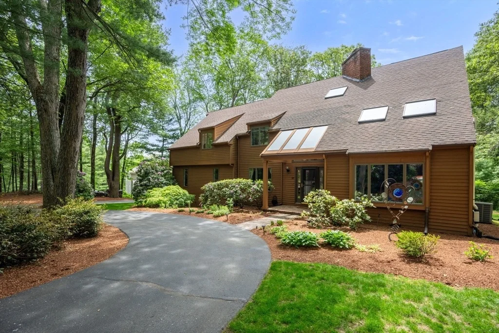 Photo of 56 Carter Dr