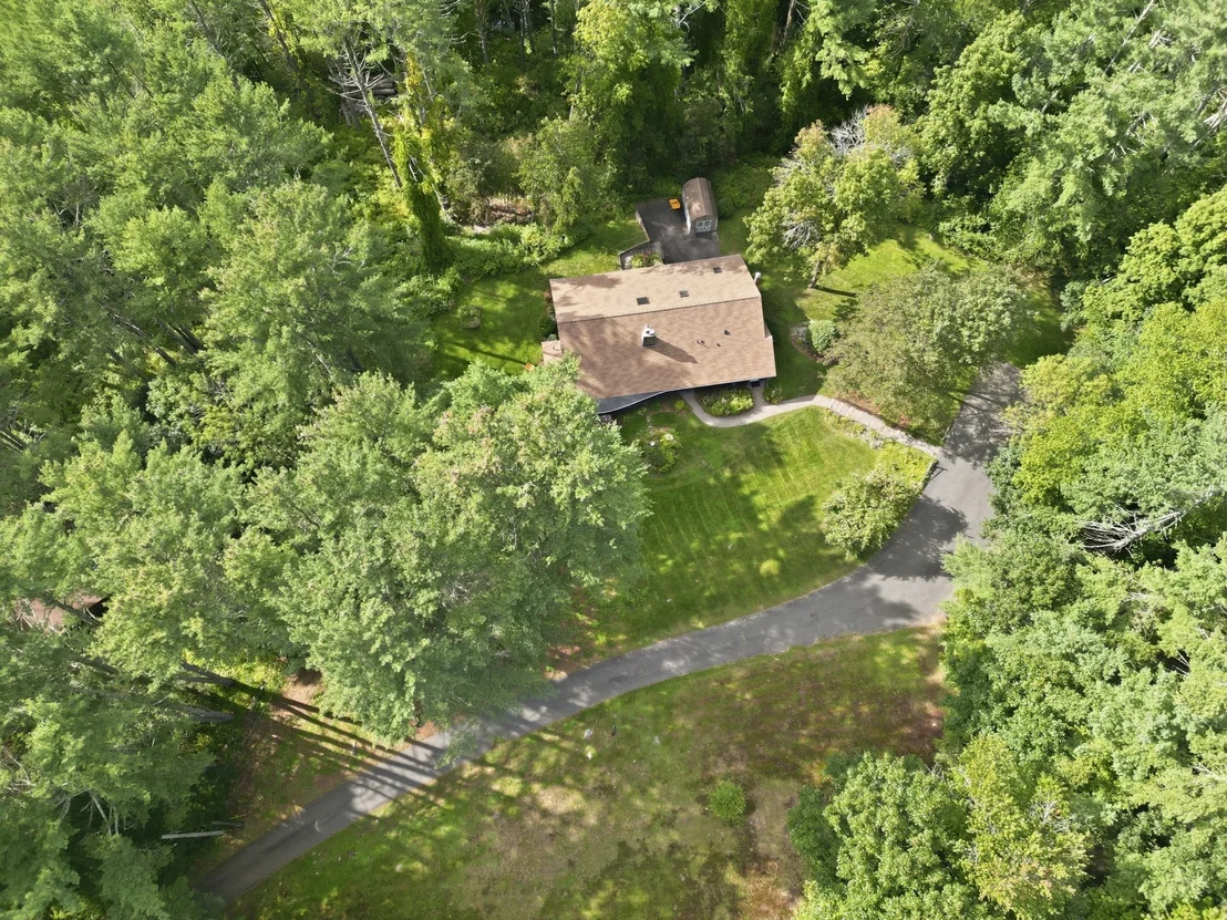 Photo of 6 Ragged Hill Rd