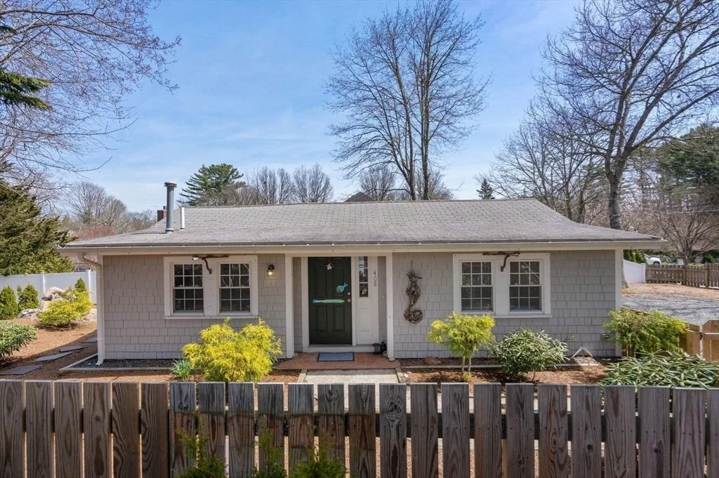 Photo of 468 Mill St
