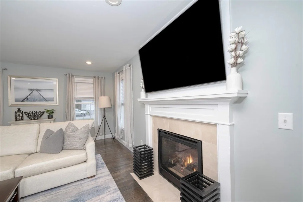 Photo of 4 Sycamore Ln