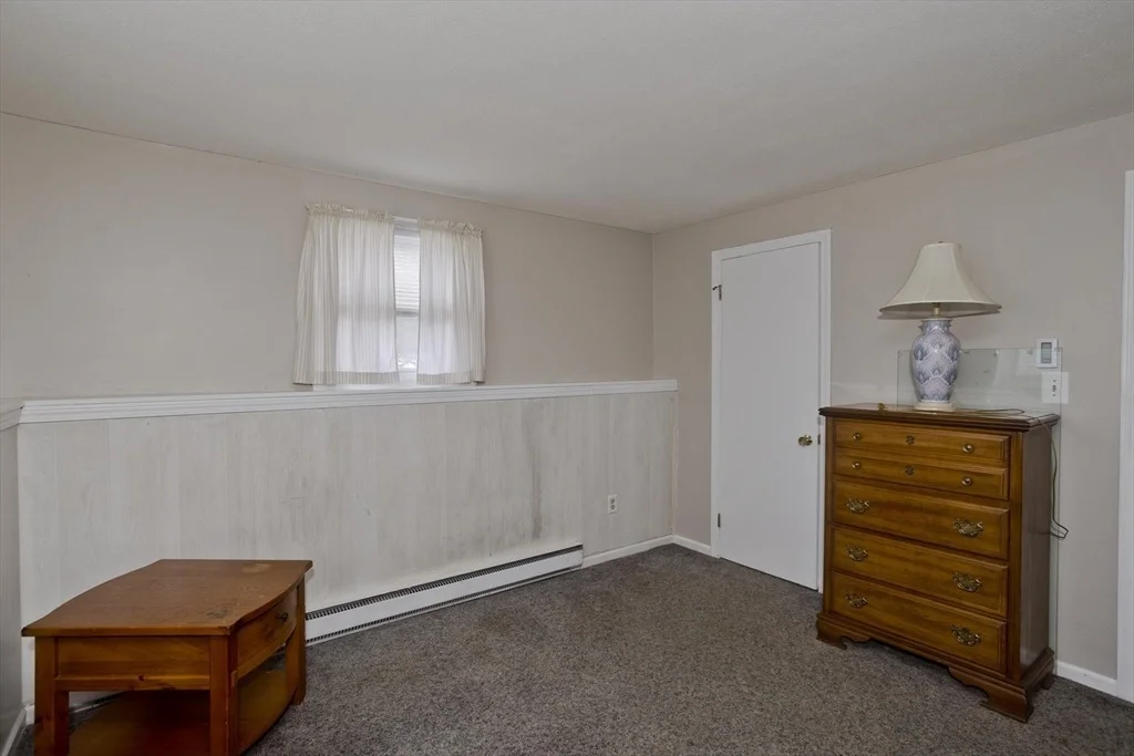 Photo of 125 Pondview Dr