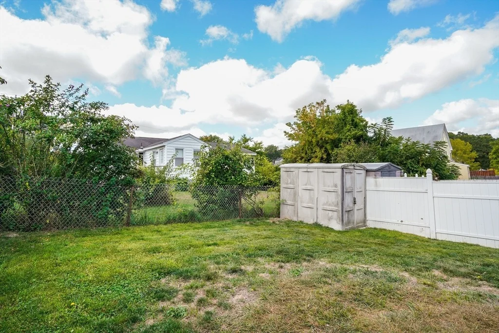 Photo of 40 Comet Rd