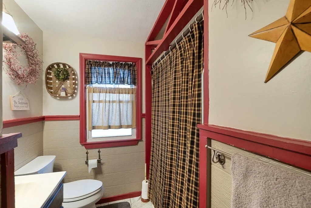 Photo of 78 Blaine St
