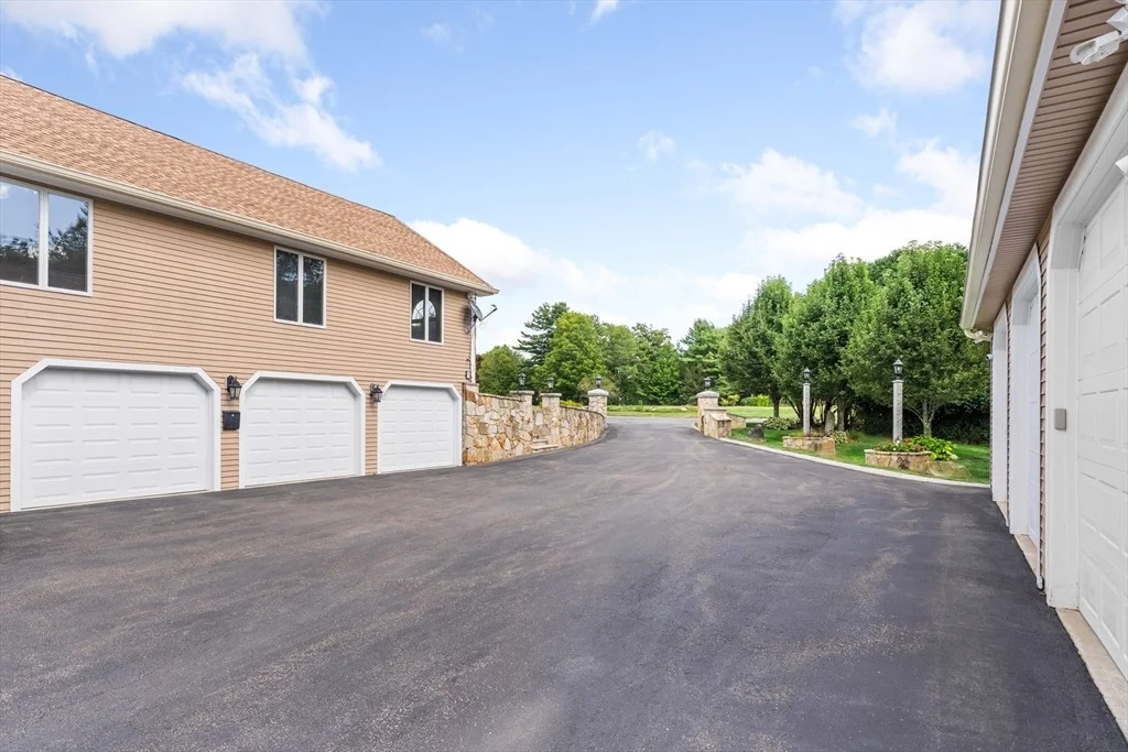 Photo of 3 Esty Road