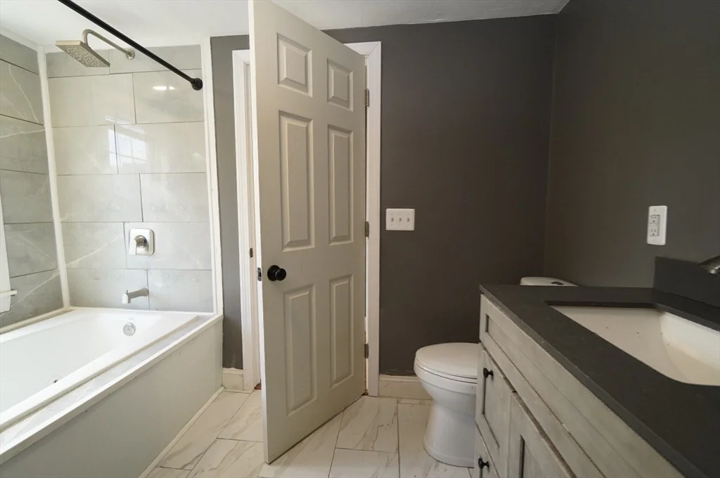 Photo of 25 Cook St